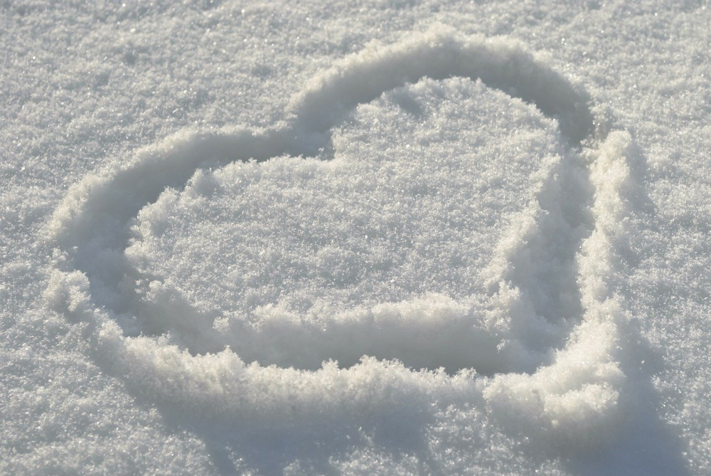 Make a snow heart